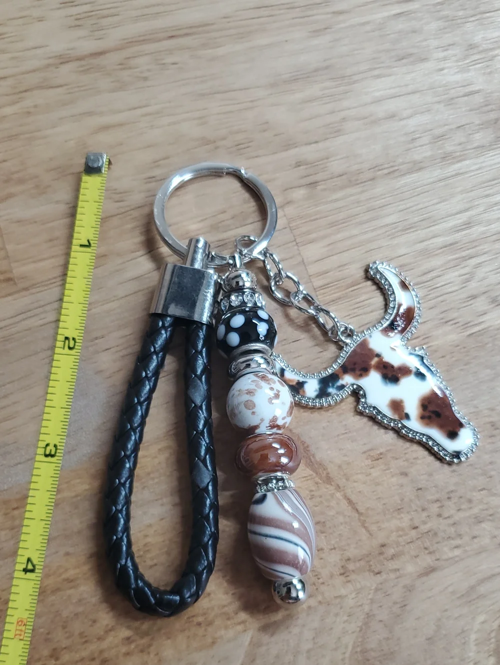 Western Style Black And Brown Keychain